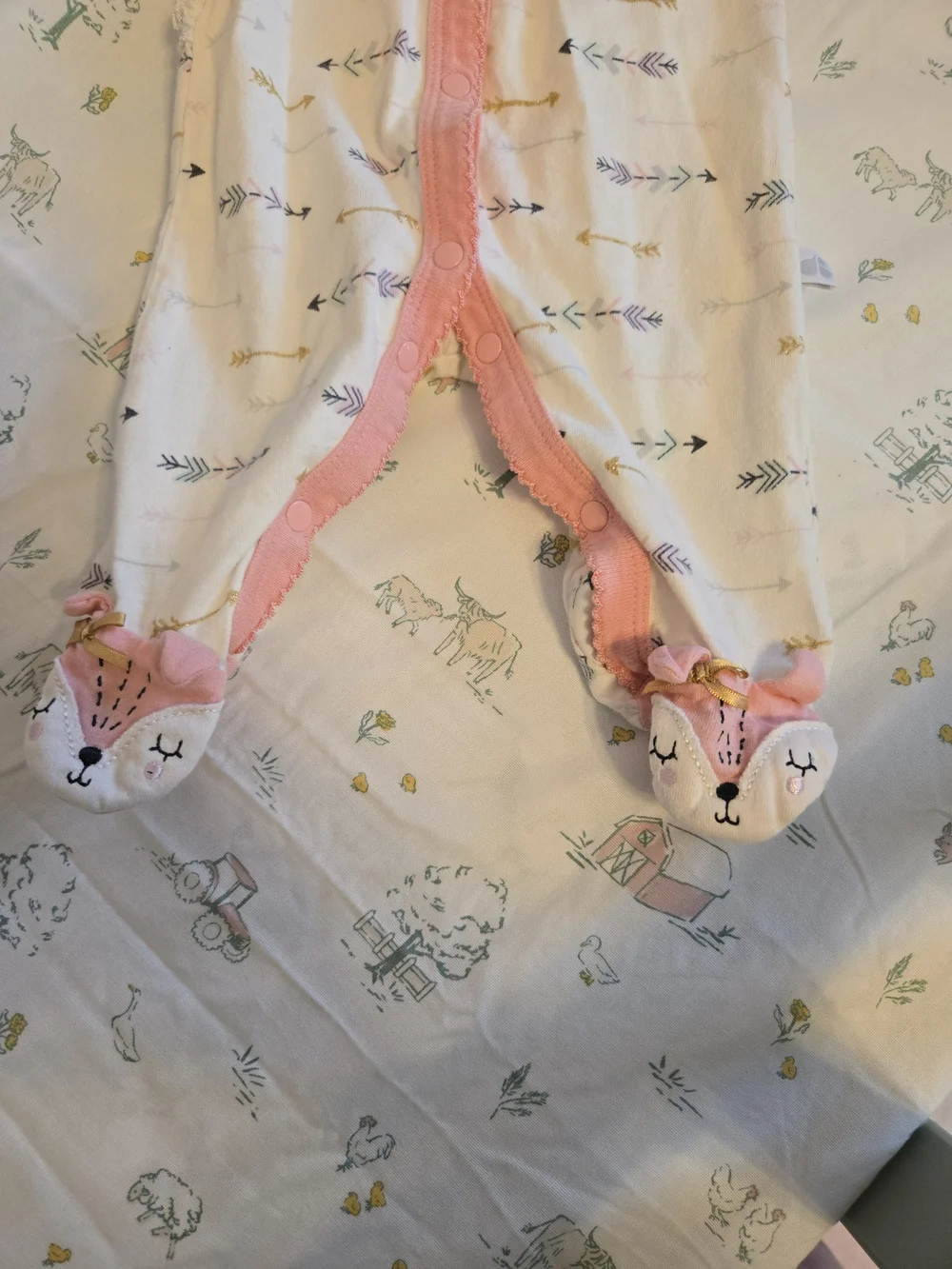 Just Born Newborn Sleeper With Arrows